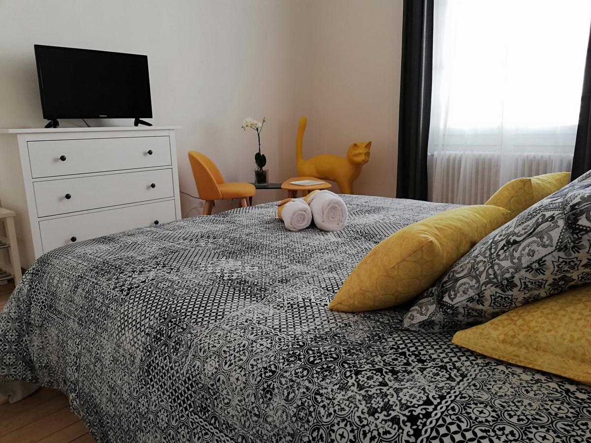 L'Angely - Chambres D'Hotes Niort Dış mekan fotoğraf